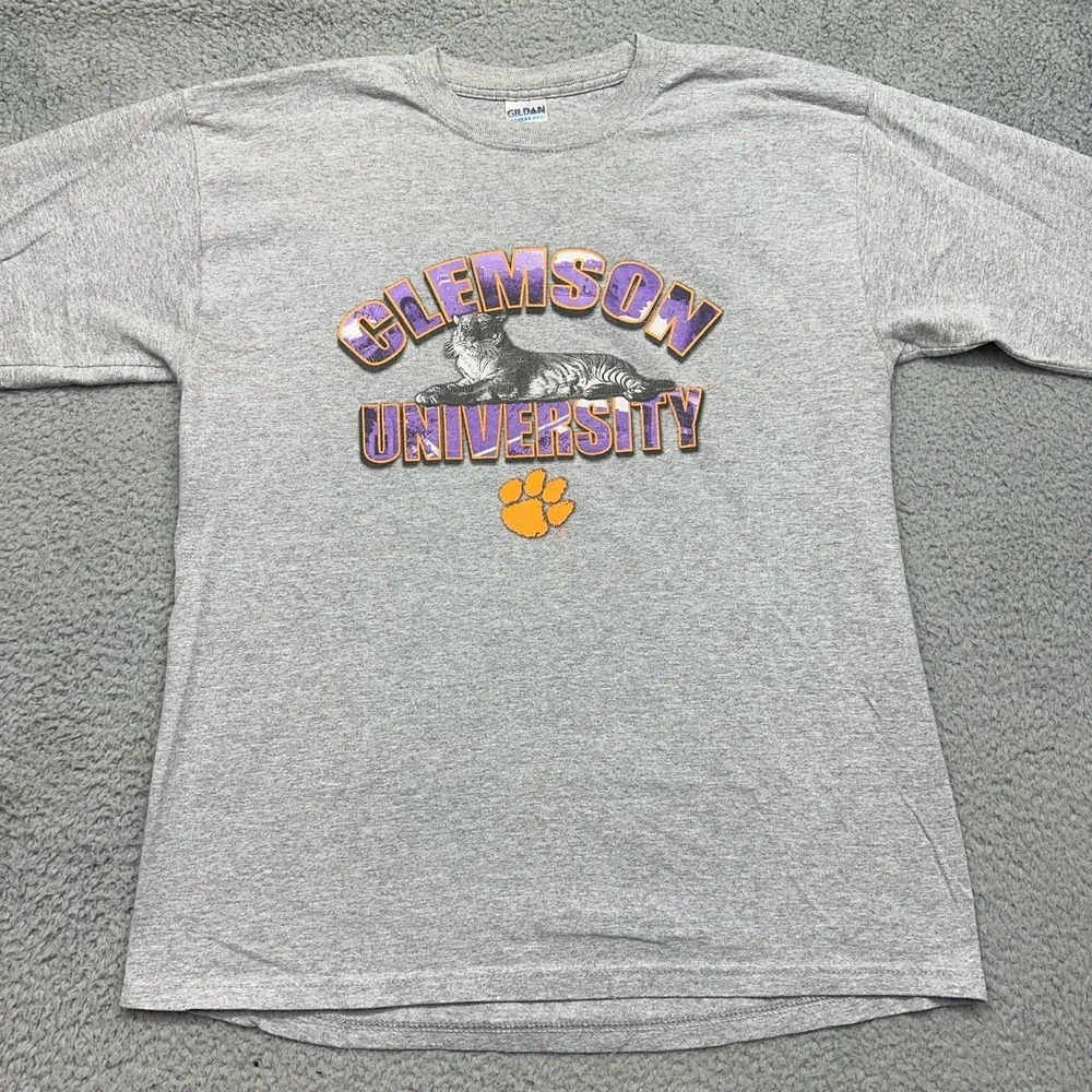Gildan Ultra Cotton Heavyweight Size Large Clemson Univ. Tigers Gray L/S T-Shirt